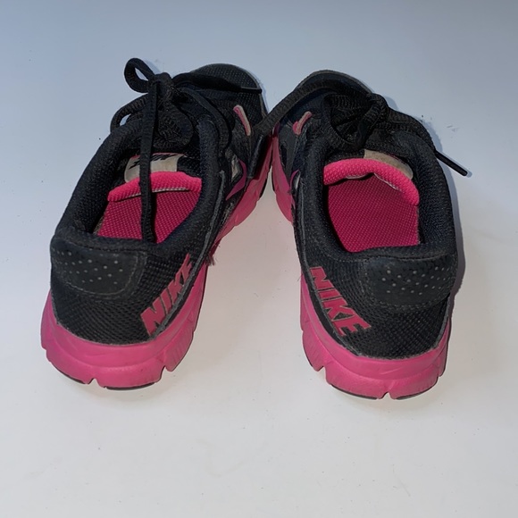 Nike Flex Supreme Black Pink kids running shoes Kid’s Size 12T - Picture 2 of 7